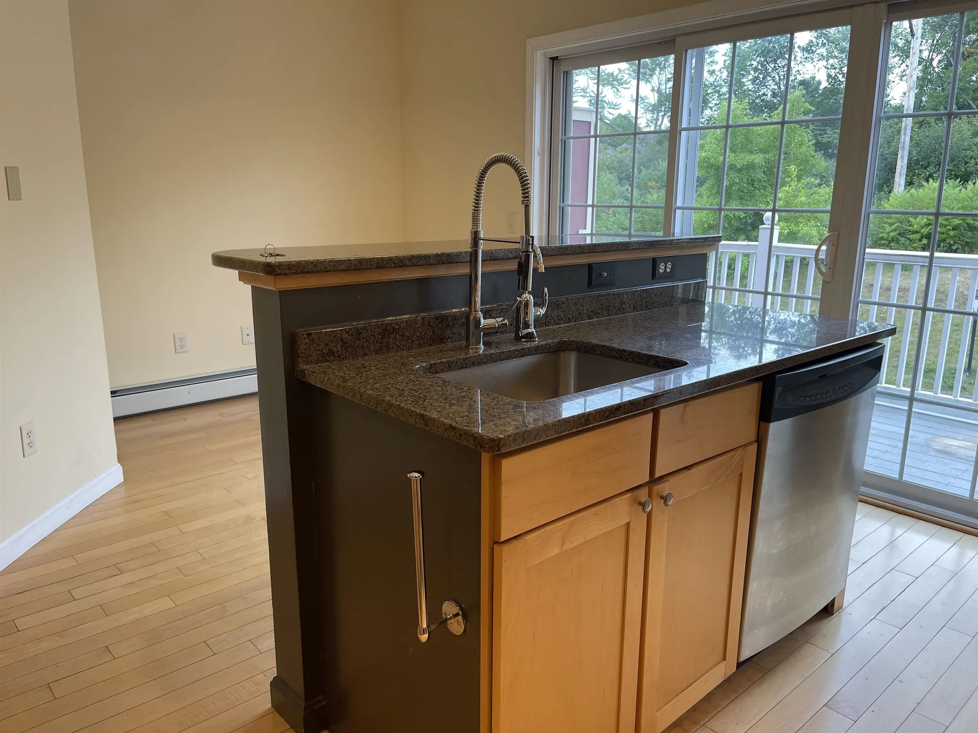 86 Barrister Drive Hartford VT 05001