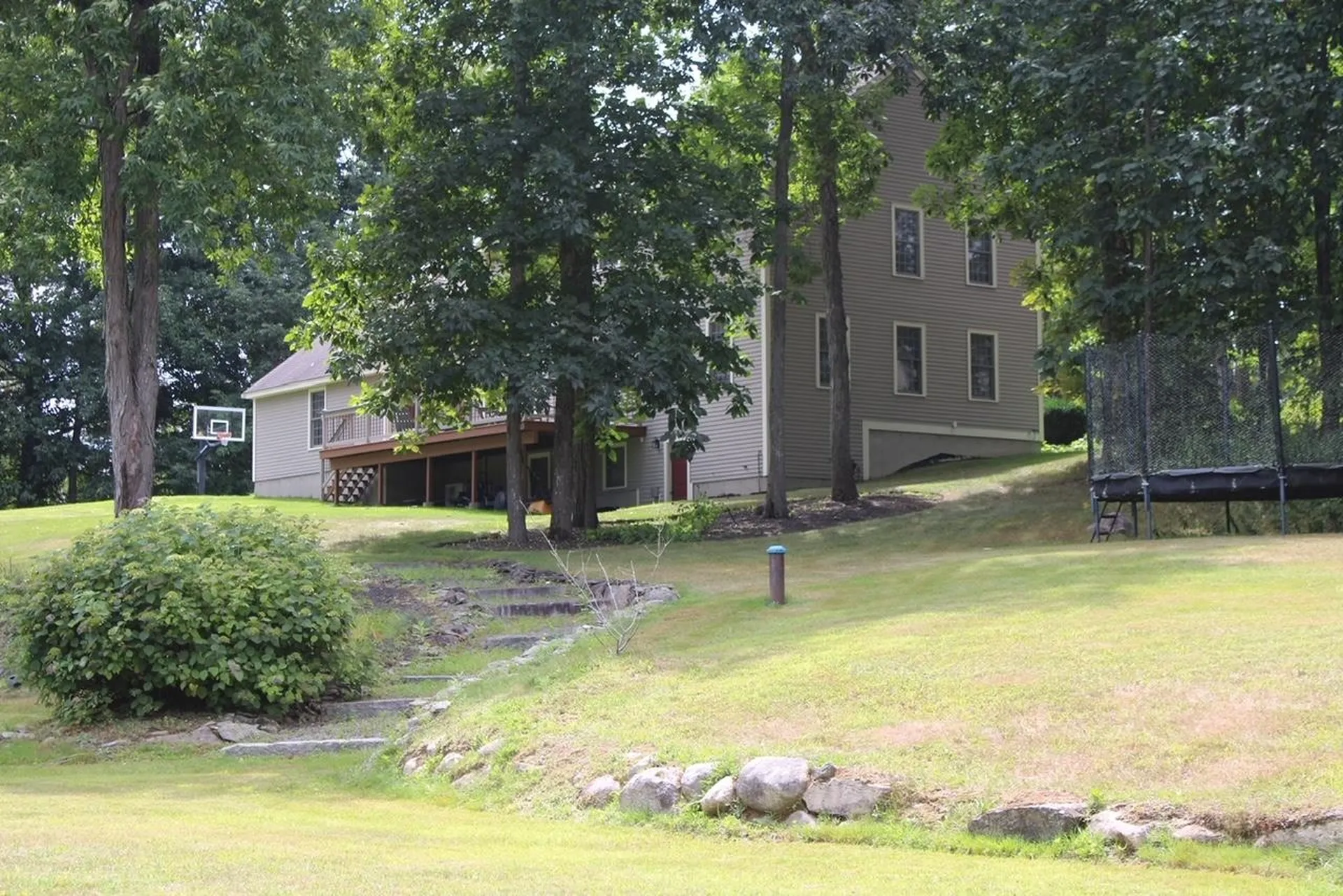 125 Main Avenue South Hampton NH 03827