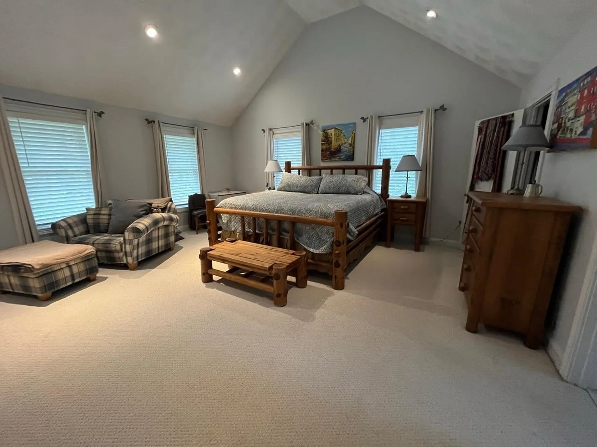 125 Main Avenue South Hampton NH 03827