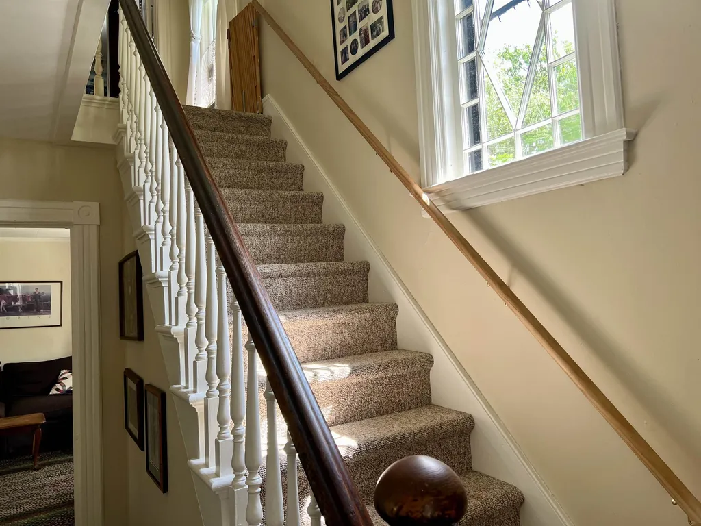 78 Franklin Road Manchester VT 05254