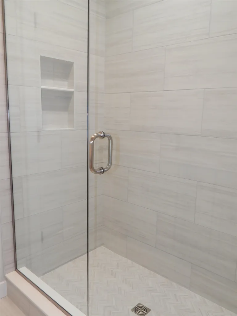 18 Rose Fountain Lane Hampton NH 03842