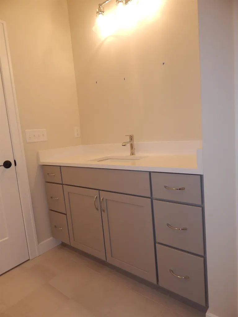 18 Rose Fountain Lane Hampton NH 03842