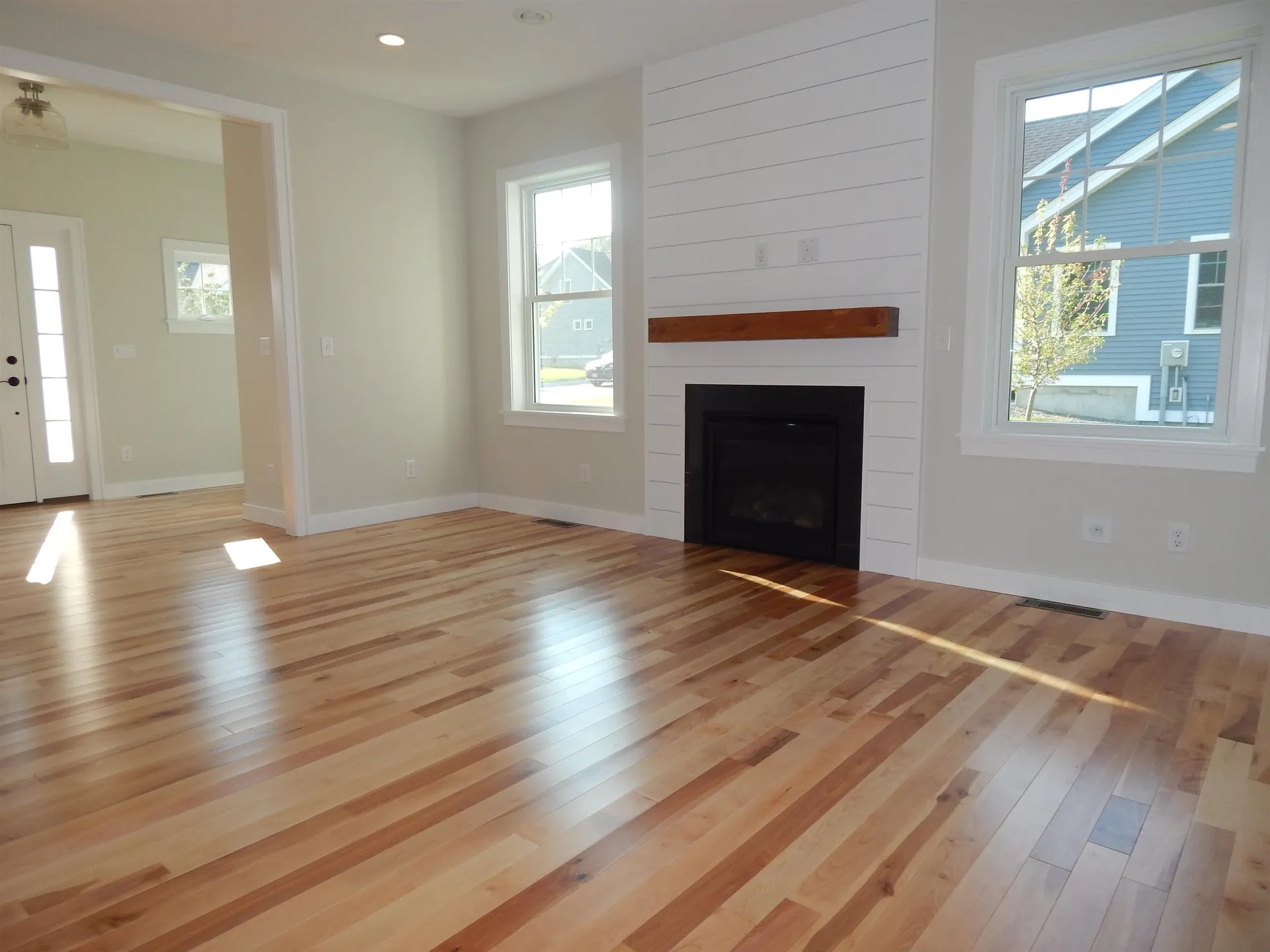 18 Rose Fountain Lane Hampton NH 03842