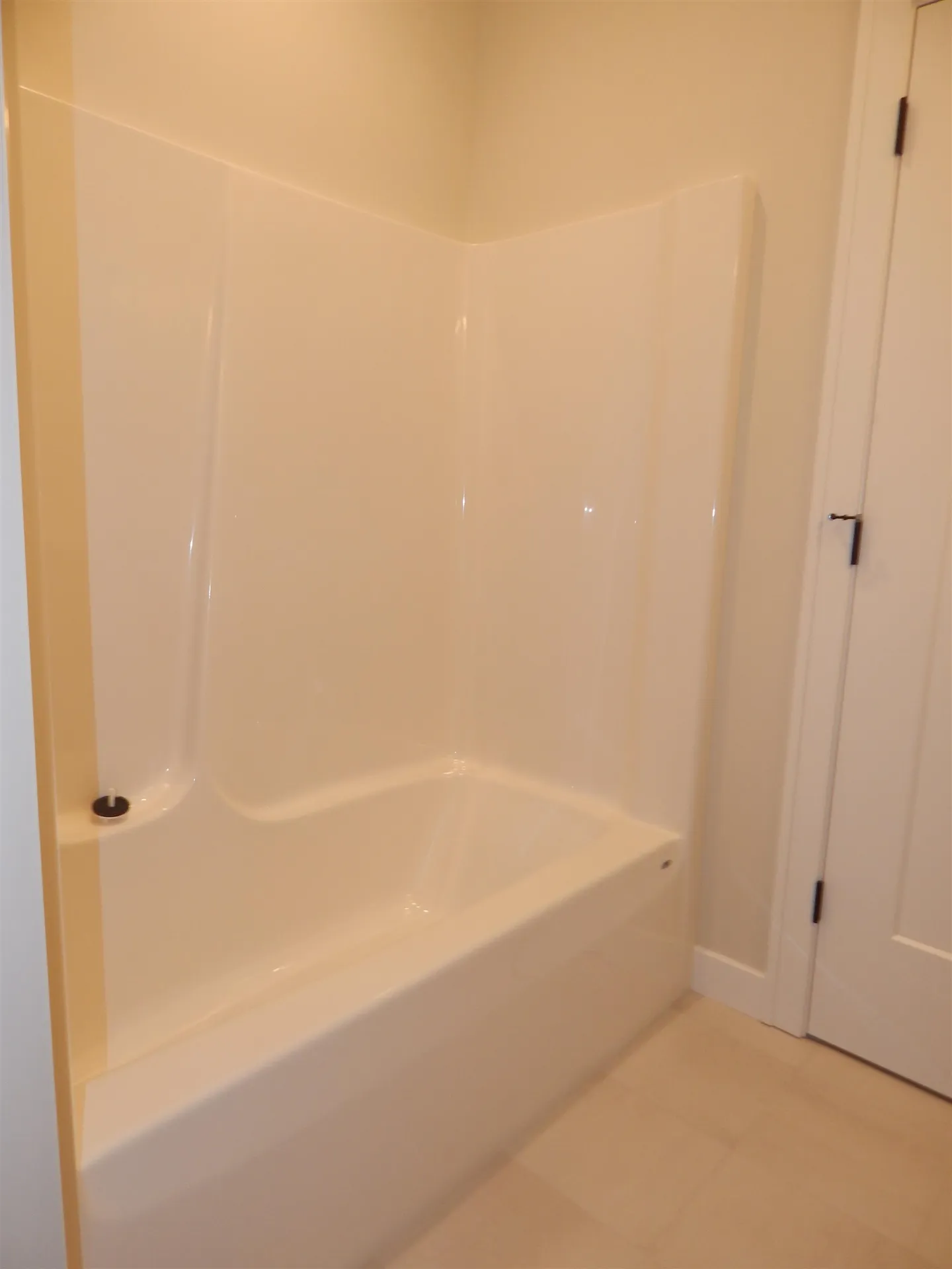 18 Rose Fountain Lane Hampton NH 03842