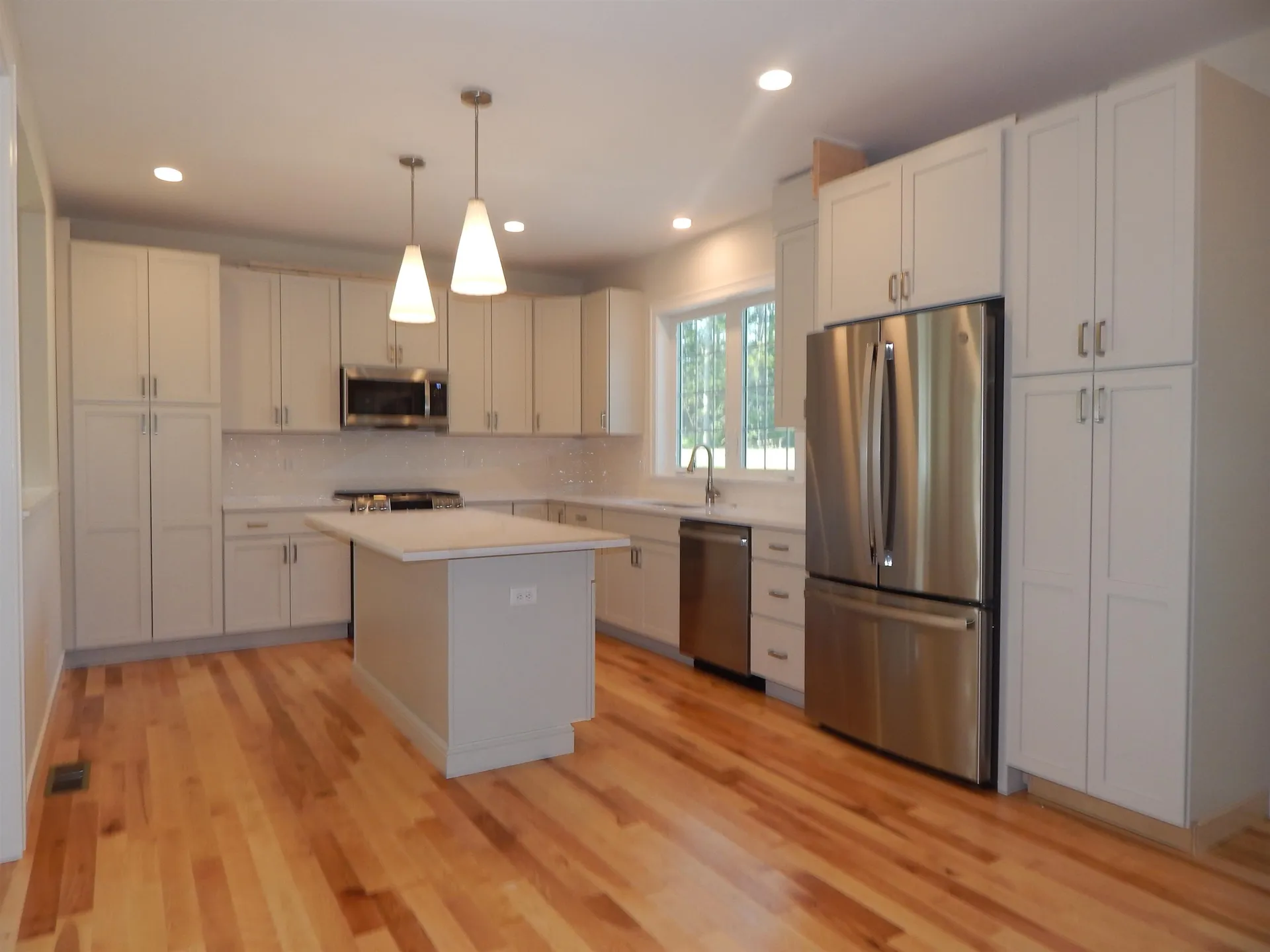 18 Rose Fountain Lane Hampton NH 03842