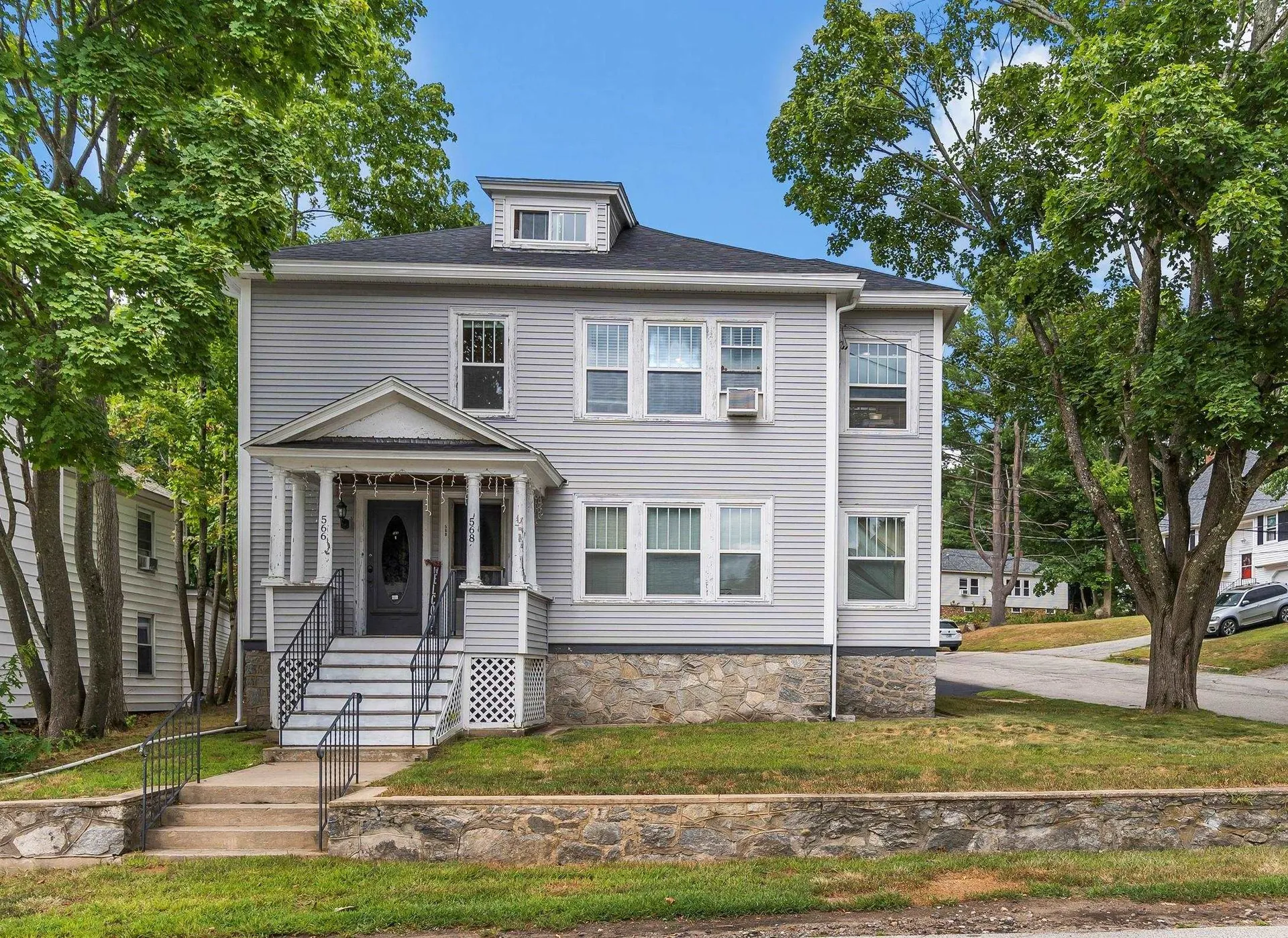 566 Amherst Street Manchester NH 03104