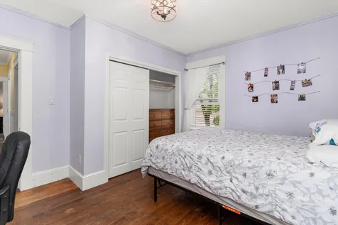 566 Amherst Street Manchester NH 03104