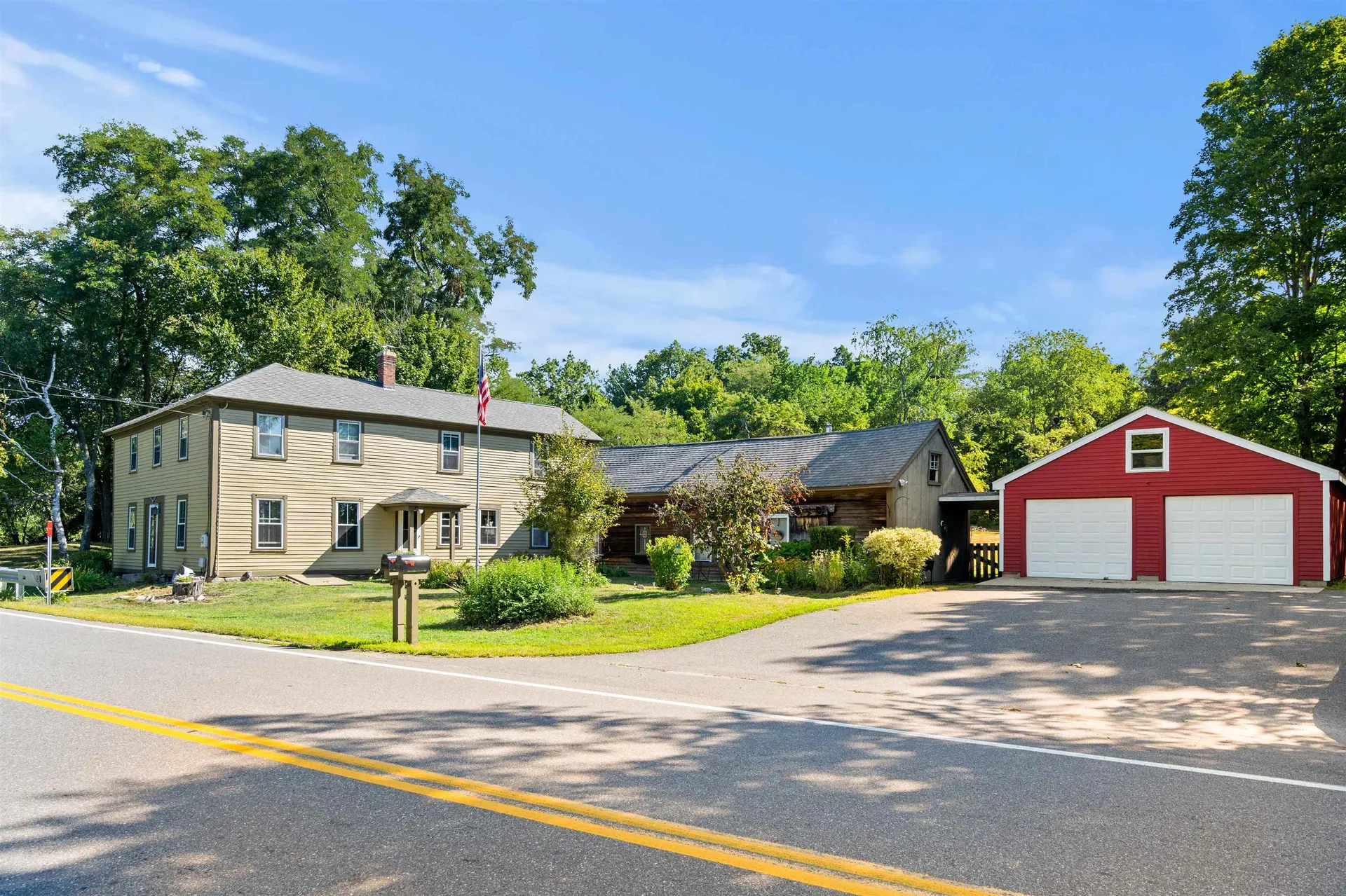 82 High Range Road Londonderry NH 03053