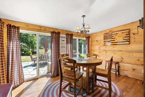 82 High Range Road Londonderry NH 03053