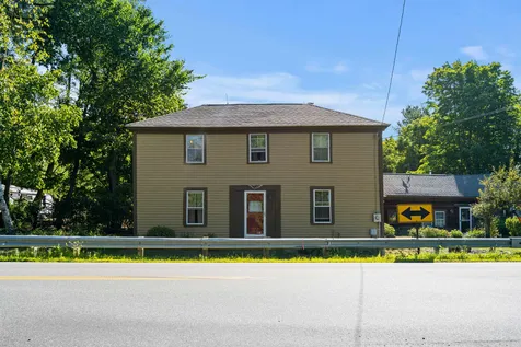 82 High Range Road Londonderry NH 03053