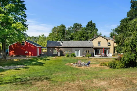 82 High Range Road Londonderry NH 03053