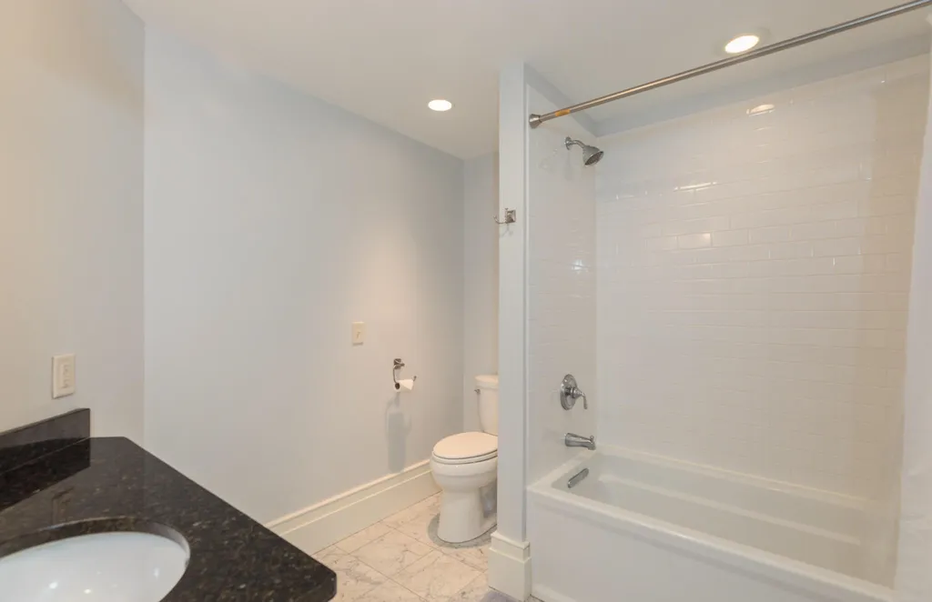 51 Islington Street Portsmouth NH 03801
