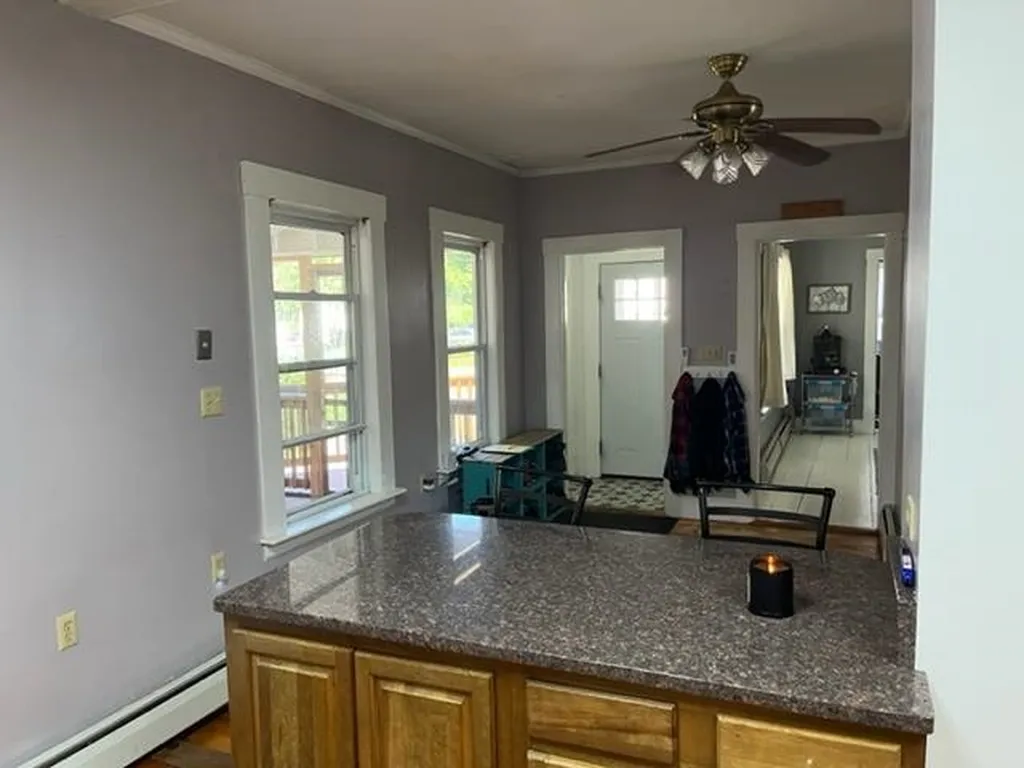 17 Elm Street Farmington NH 03835