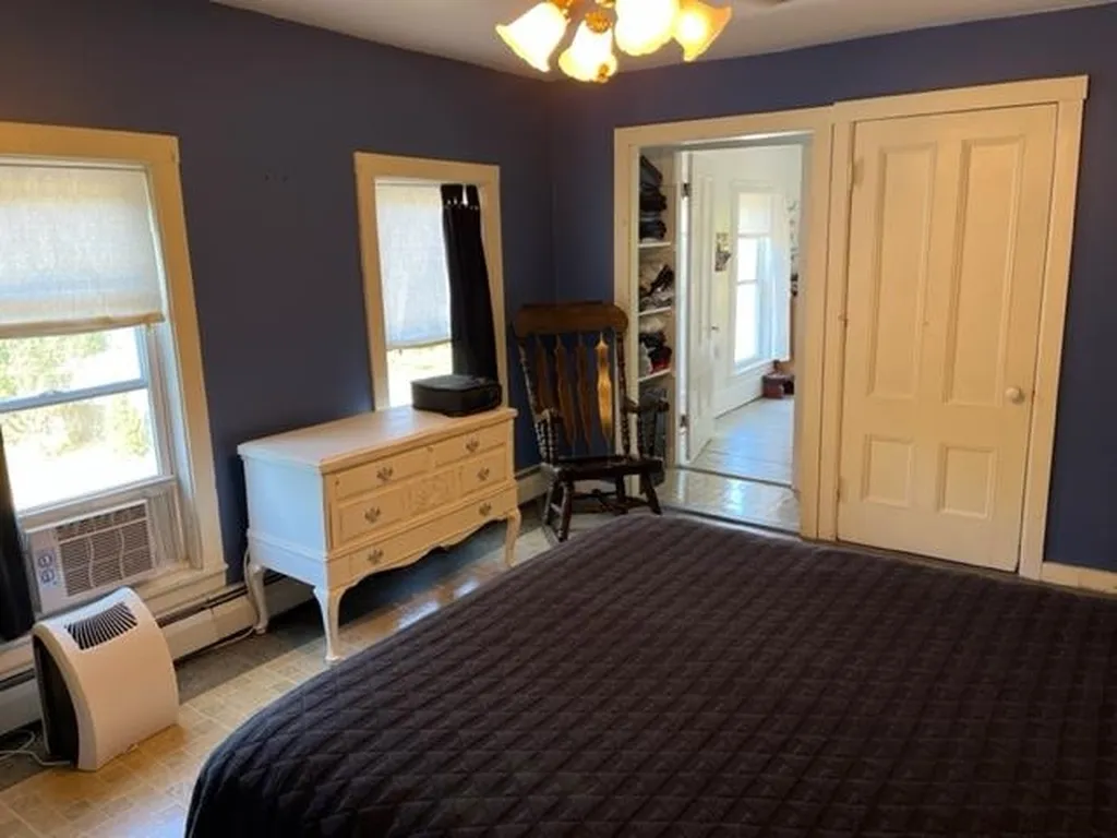 17 Elm Street Farmington NH 03835