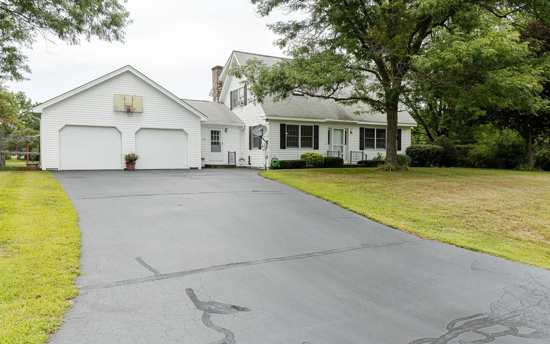 8 Dearborn Circle Walpole NH 03608