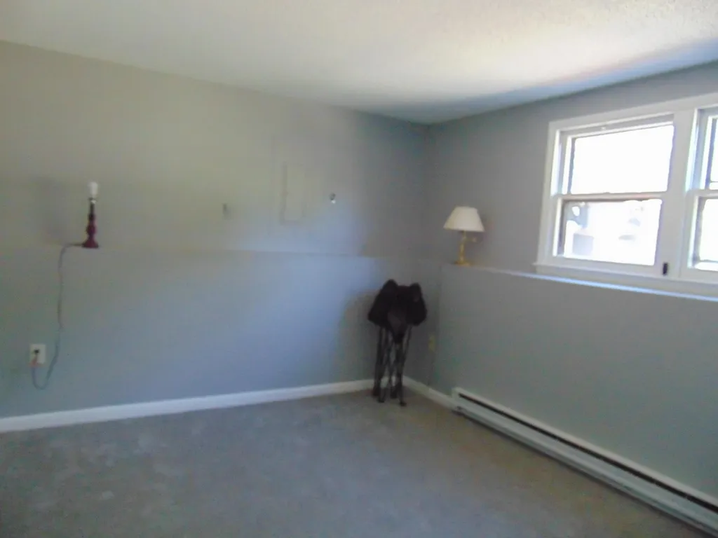 42r Derryfield Road Derry NH 03038