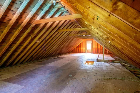 16 Country Club Lane Plaistow NH 03865