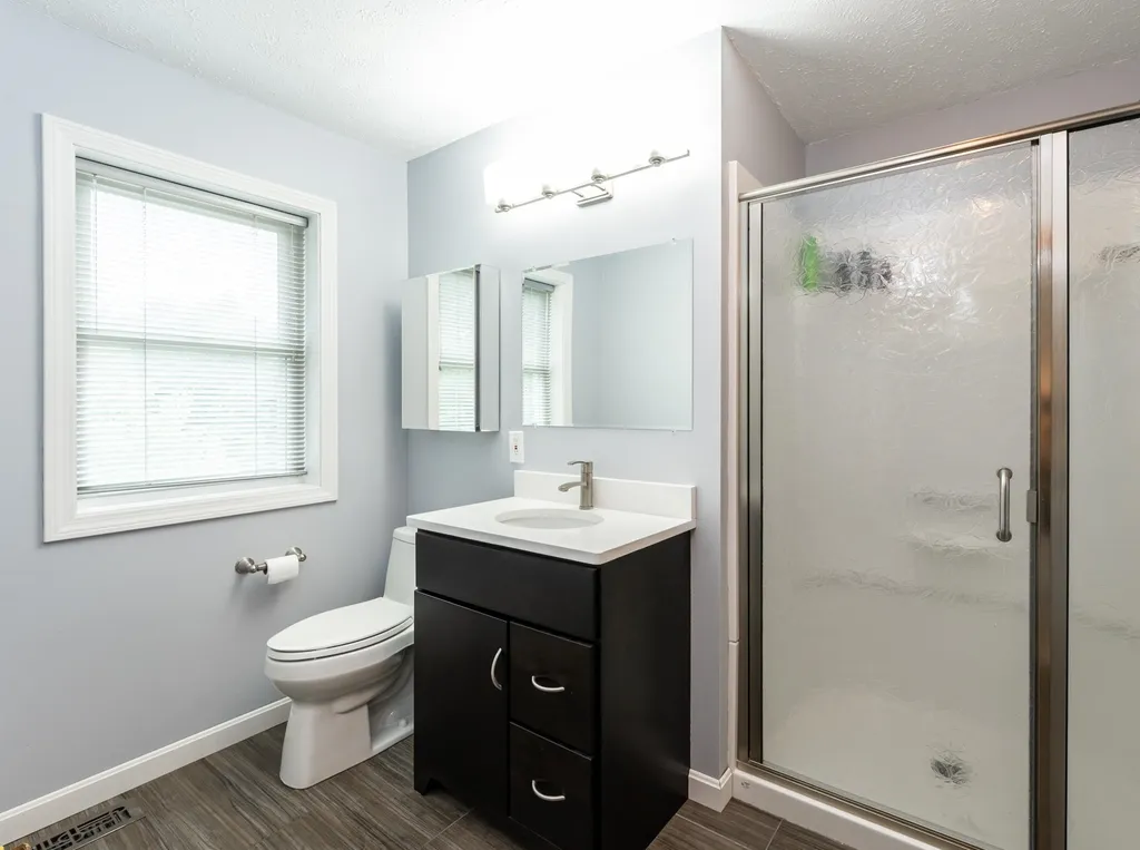 21 Settlement Way Nashua NH 03062