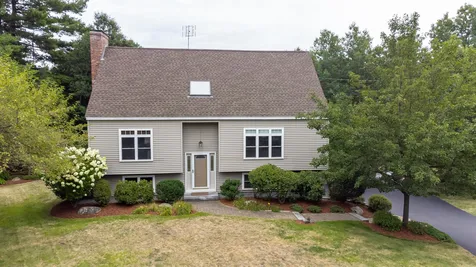 21 Settlement Way Nashua NH 03062