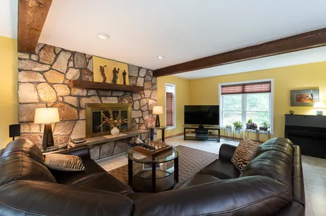 21 Settlement Way Nashua NH 03062