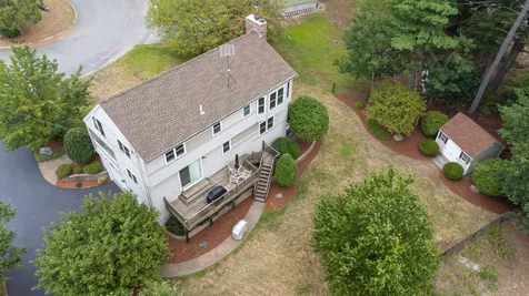 21 Settlement Way Nashua NH 03062