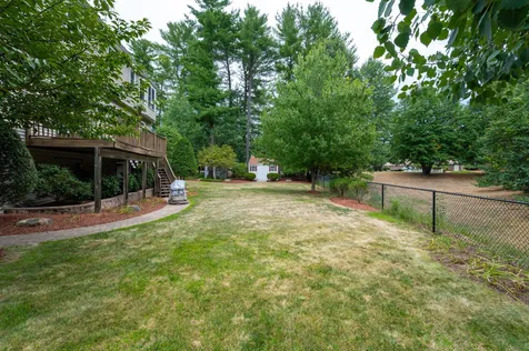 21 Settlement Way Nashua NH 03062