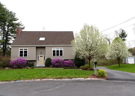 21 Settlement Way Nashua NH 03062