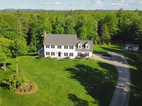 27 Wolfs Way Jaffrey NH 03452