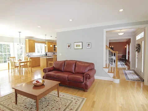 27 Wolfs Way Jaffrey NH 03452