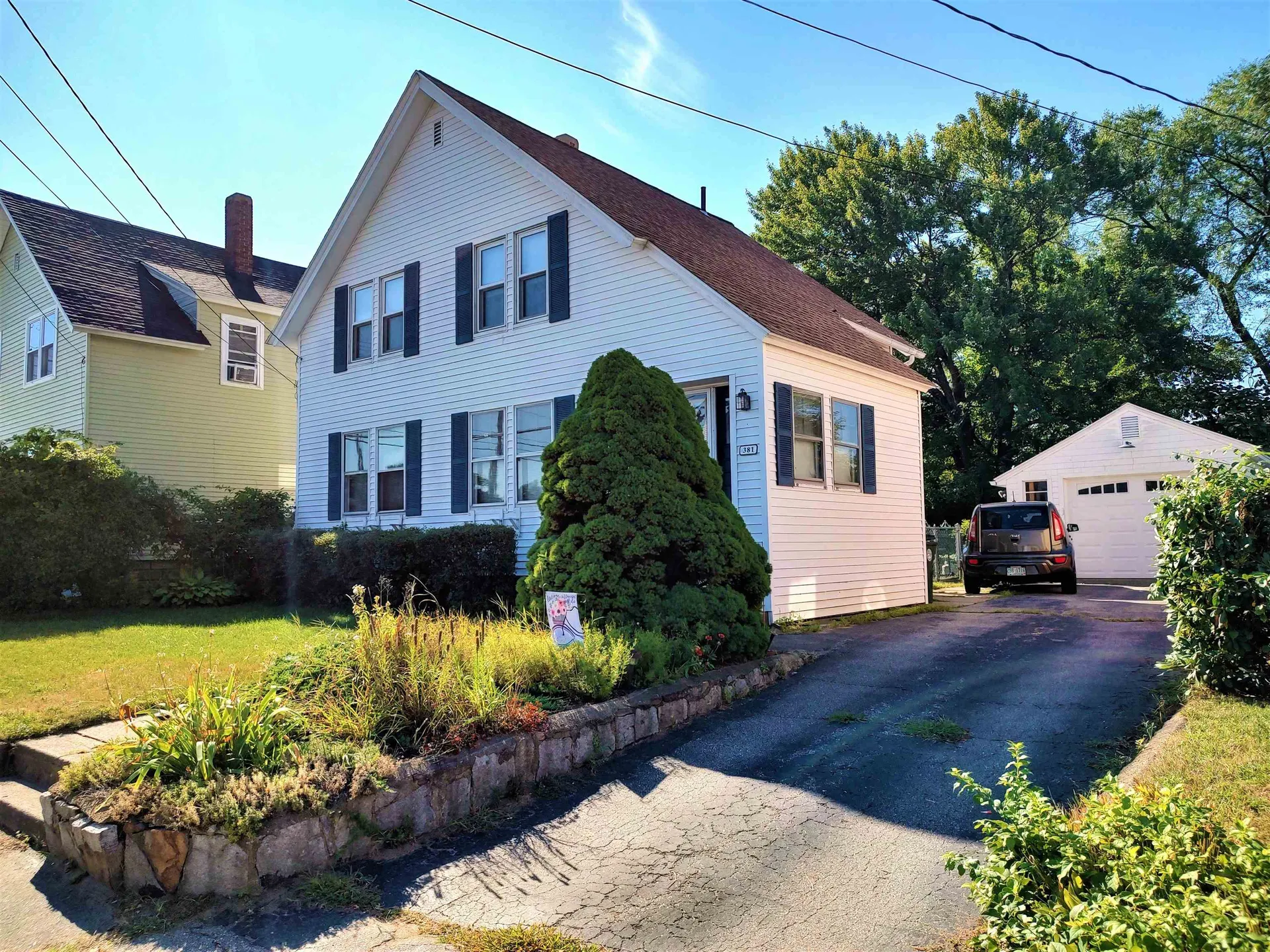 381 Shasta Street Manchester NH 03103