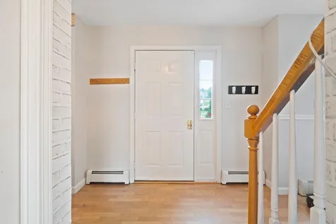 25 Longwood Avenue Londonderry NH 03053