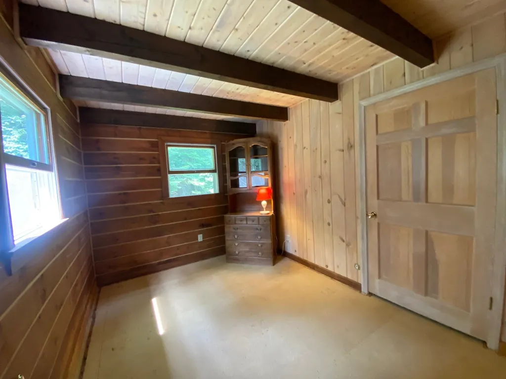 6 Braeside Road Pittsburg NH 03592