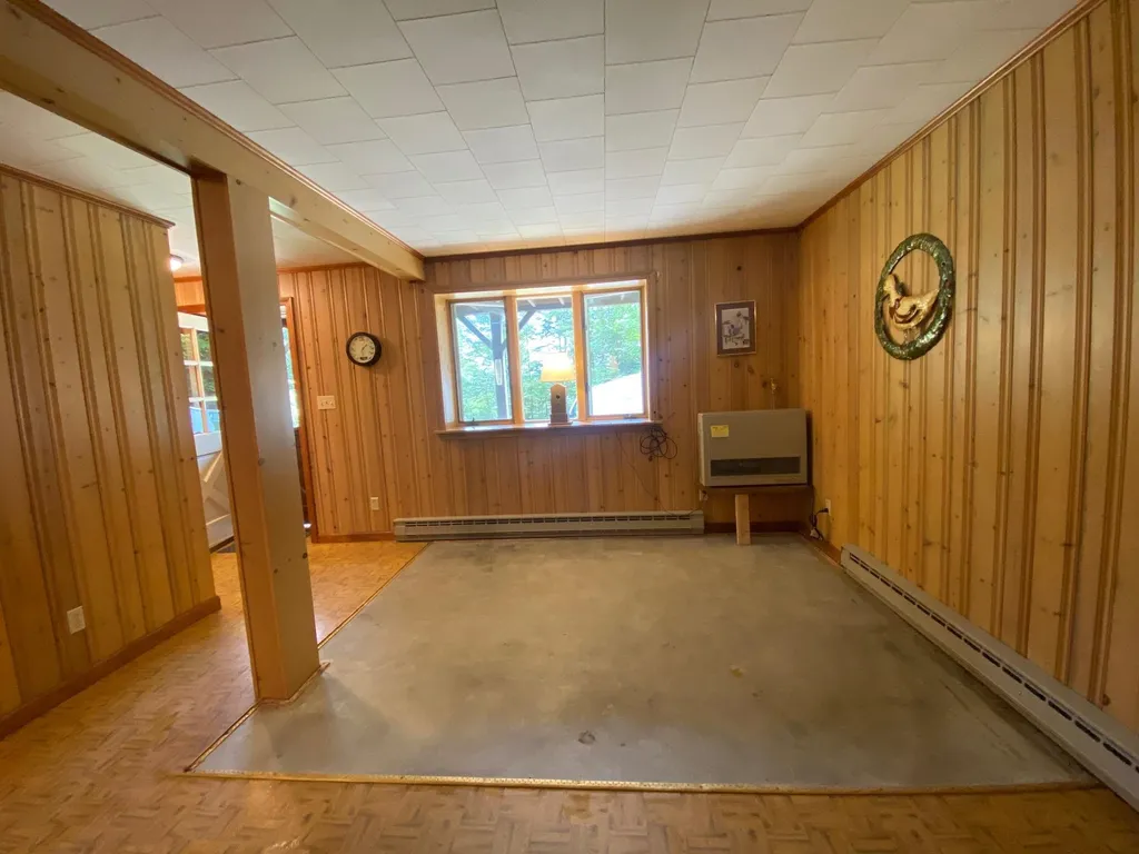 6 Braeside Road Pittsburg NH 03592