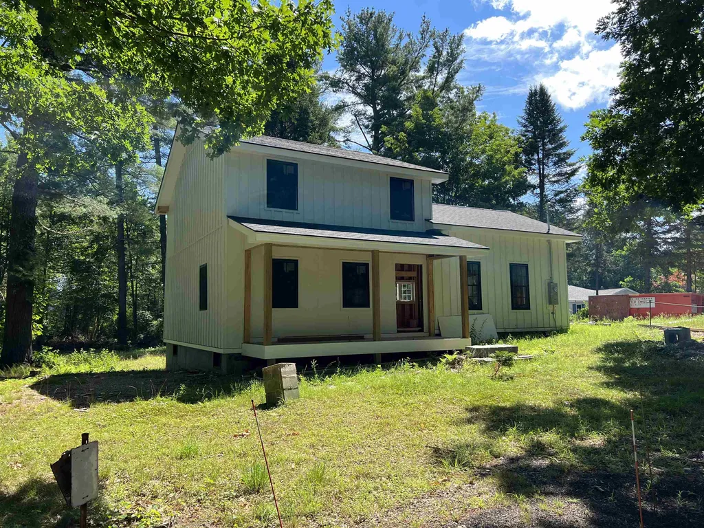 77 Gilson Road Nashua NH 03062