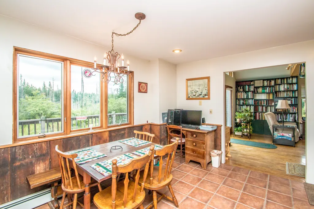 24 Wesson Road Lancaster NH 03584