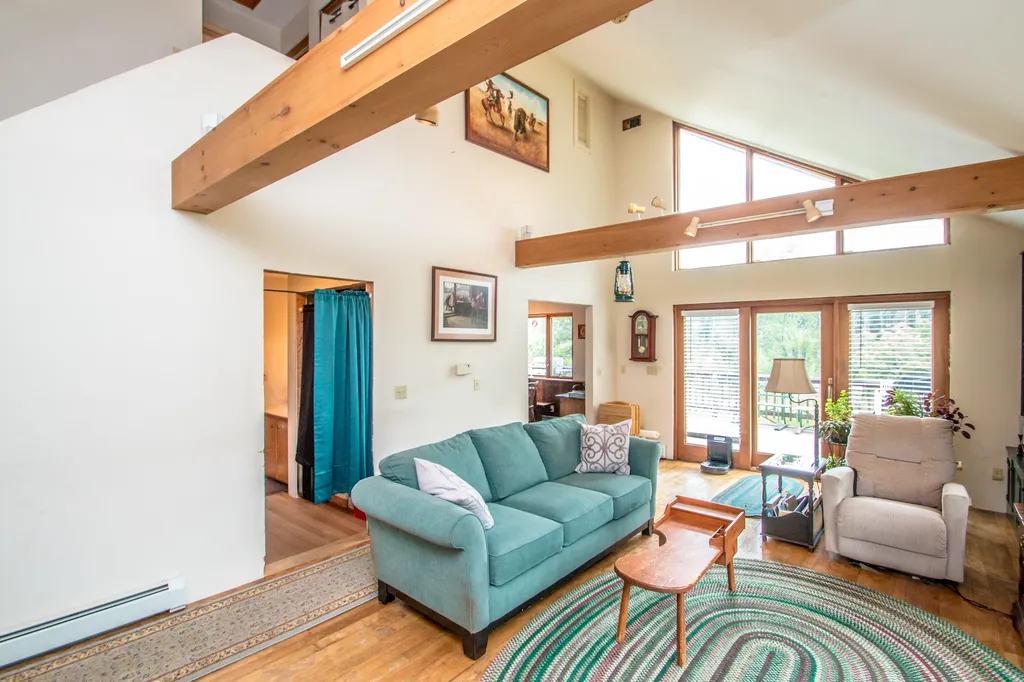 24 Wesson Road Lancaster NH 03584