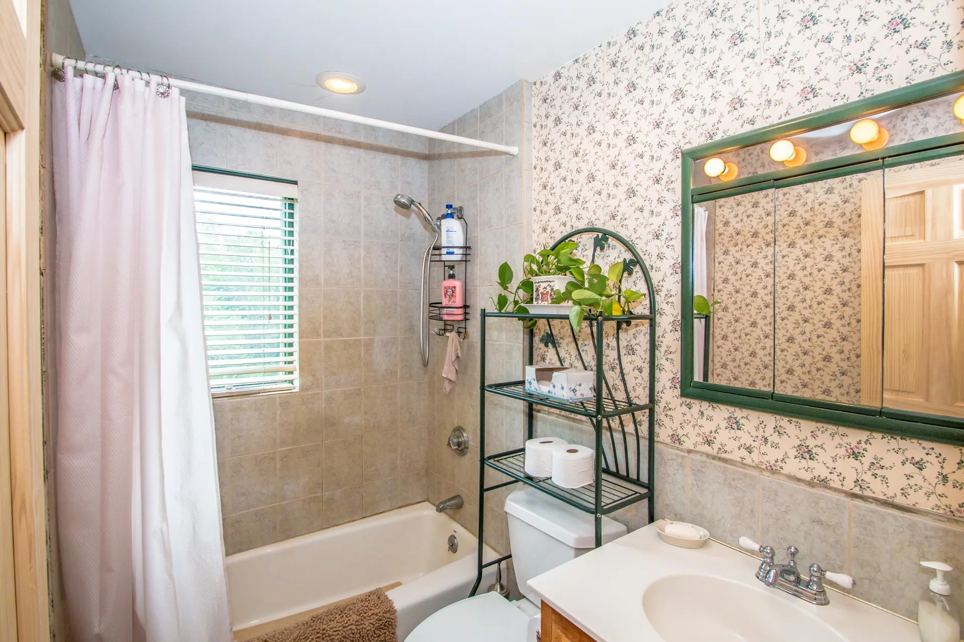 24 Wesson Road Lancaster NH 03584