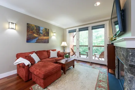 21 Riverside Terrace Lincoln NH 03251