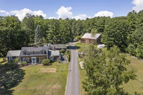106 Governor Wentworth Highway Tuftonboro NH 03853