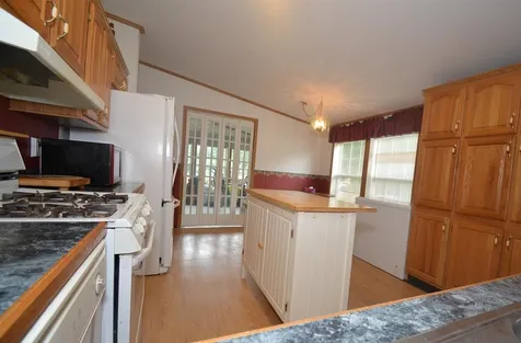 11 Constitution Way Dover NH 03820
