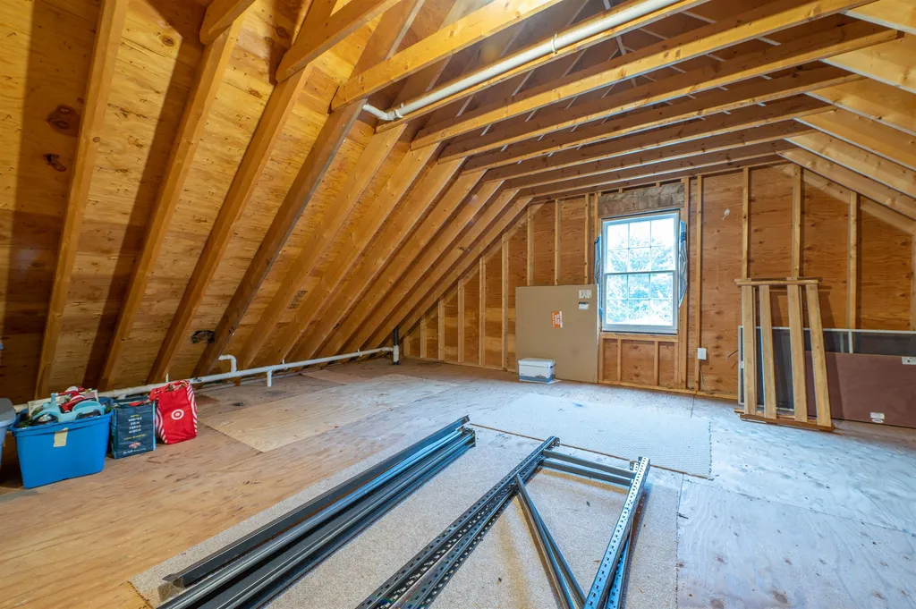 7 Stratham Lane Stratham NH 03885