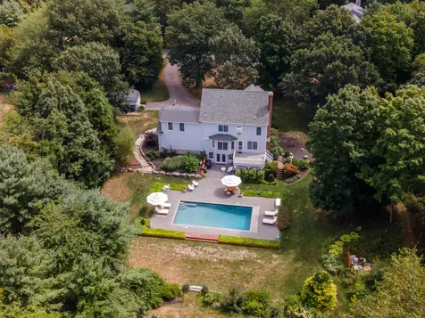 7 Stratham Lane Stratham NH 03885