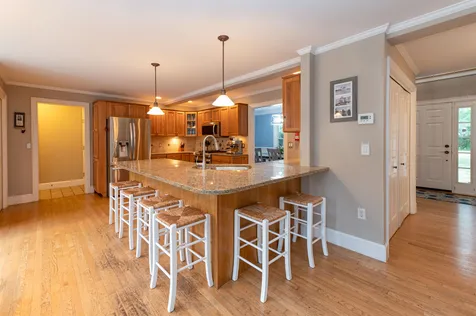 7 Stratham Lane Stratham NH 03885