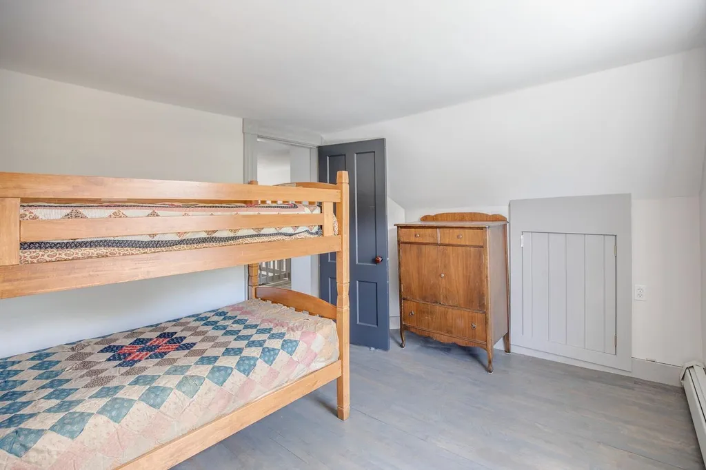316 Nh Route 25 Warren NH 03279-4430