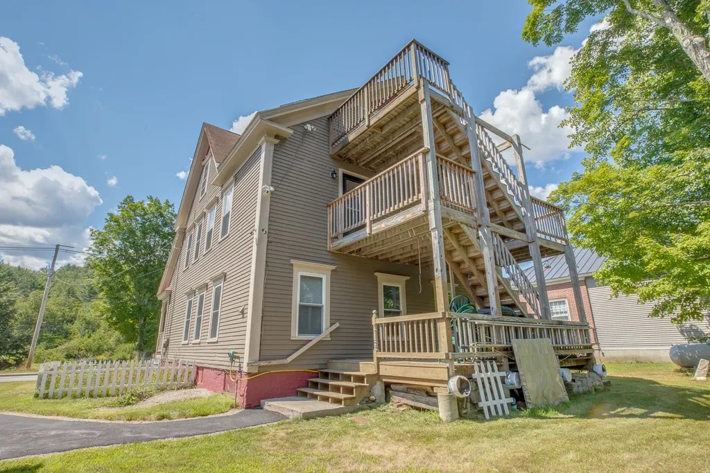 316 Nh Route 25 Warren NH 03279-4430