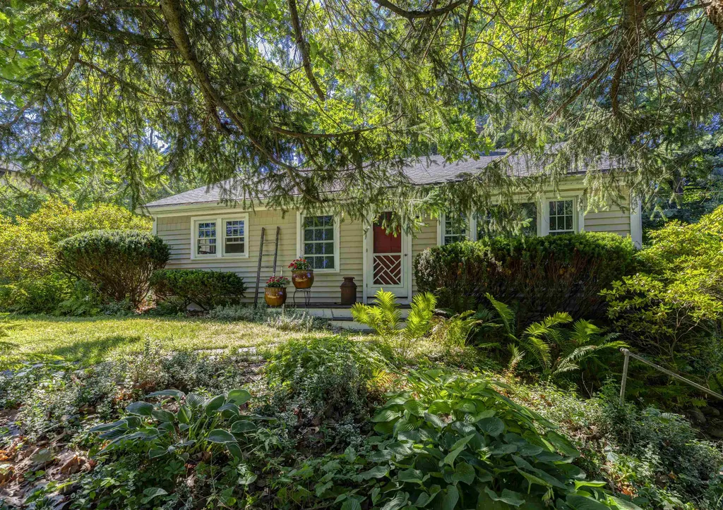 30 Prospect Street Lebanon NH 03766