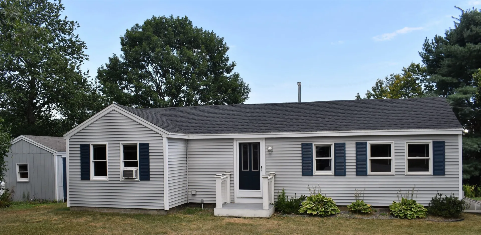 93 Willowbrook Avenue Stratham NH 03885