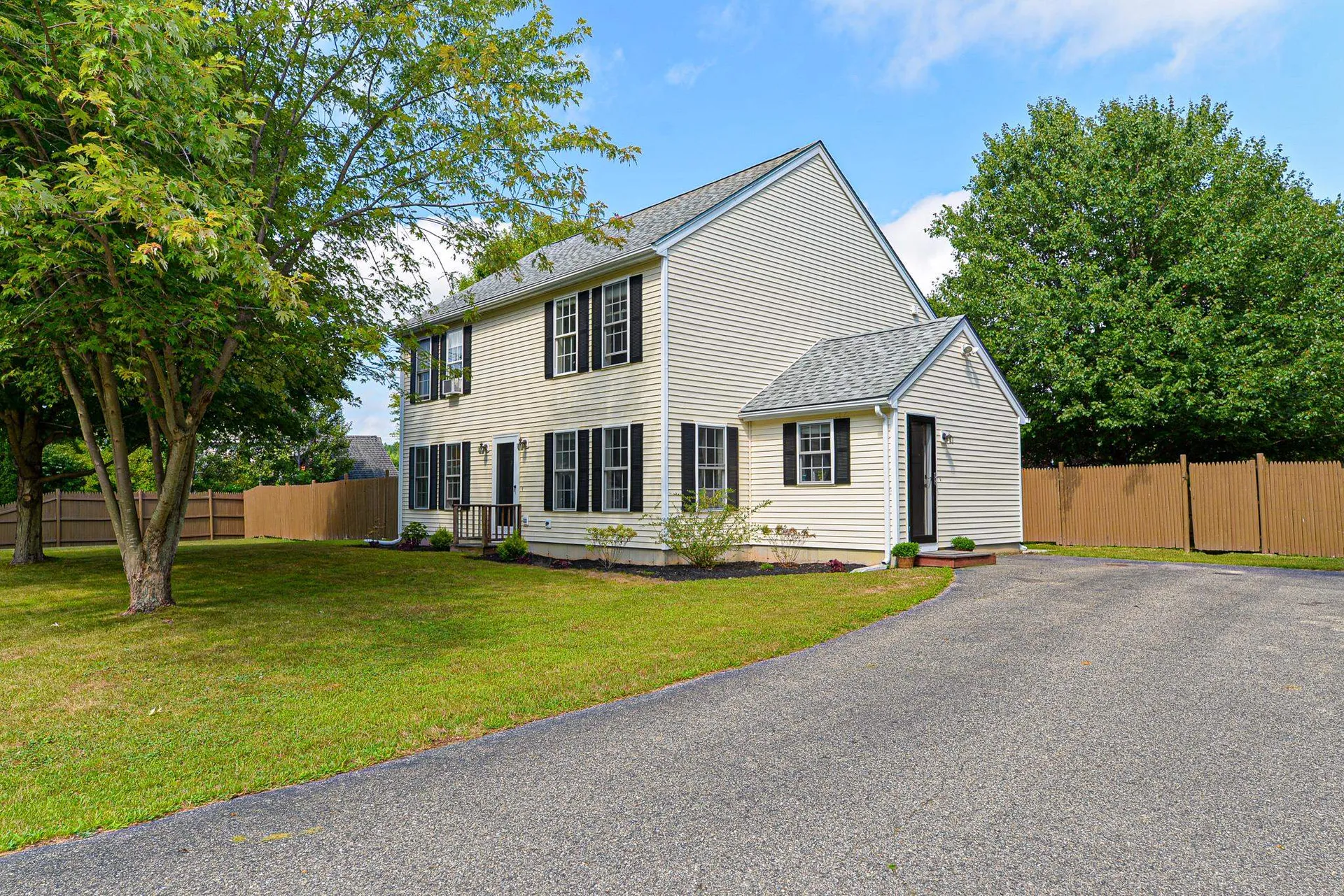 6 Crawford Avenue Exeter NH 03833