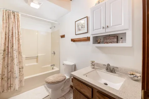 78 Cannes Street Moultonborough NH 03254