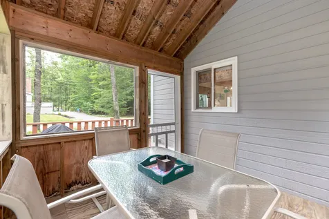 78 Cannes Street Moultonborough NH 03254